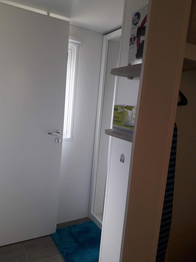 Mobil Home Neuf 2 Chambres 6 Personnes Saint Aygulf Plage Fréjus Exterior foto